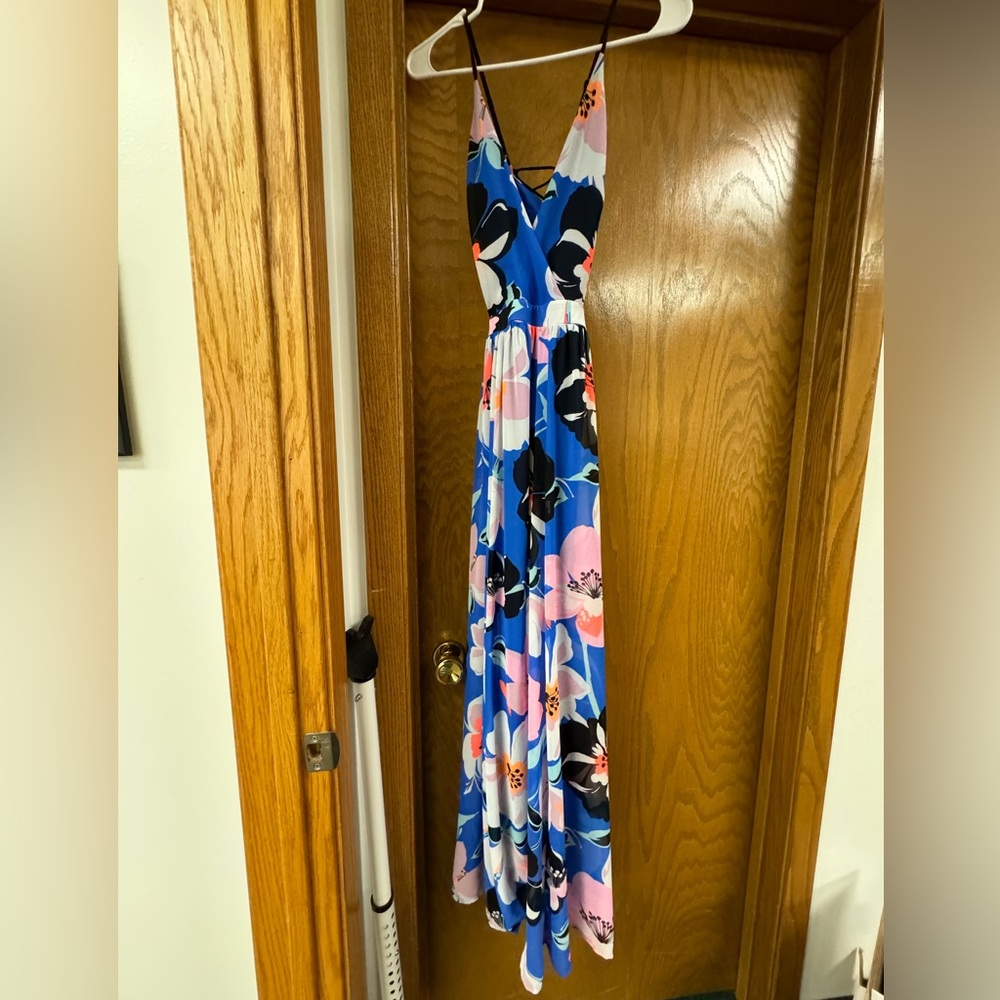 Express Plunge Cut Out Maxi Dress size Medium